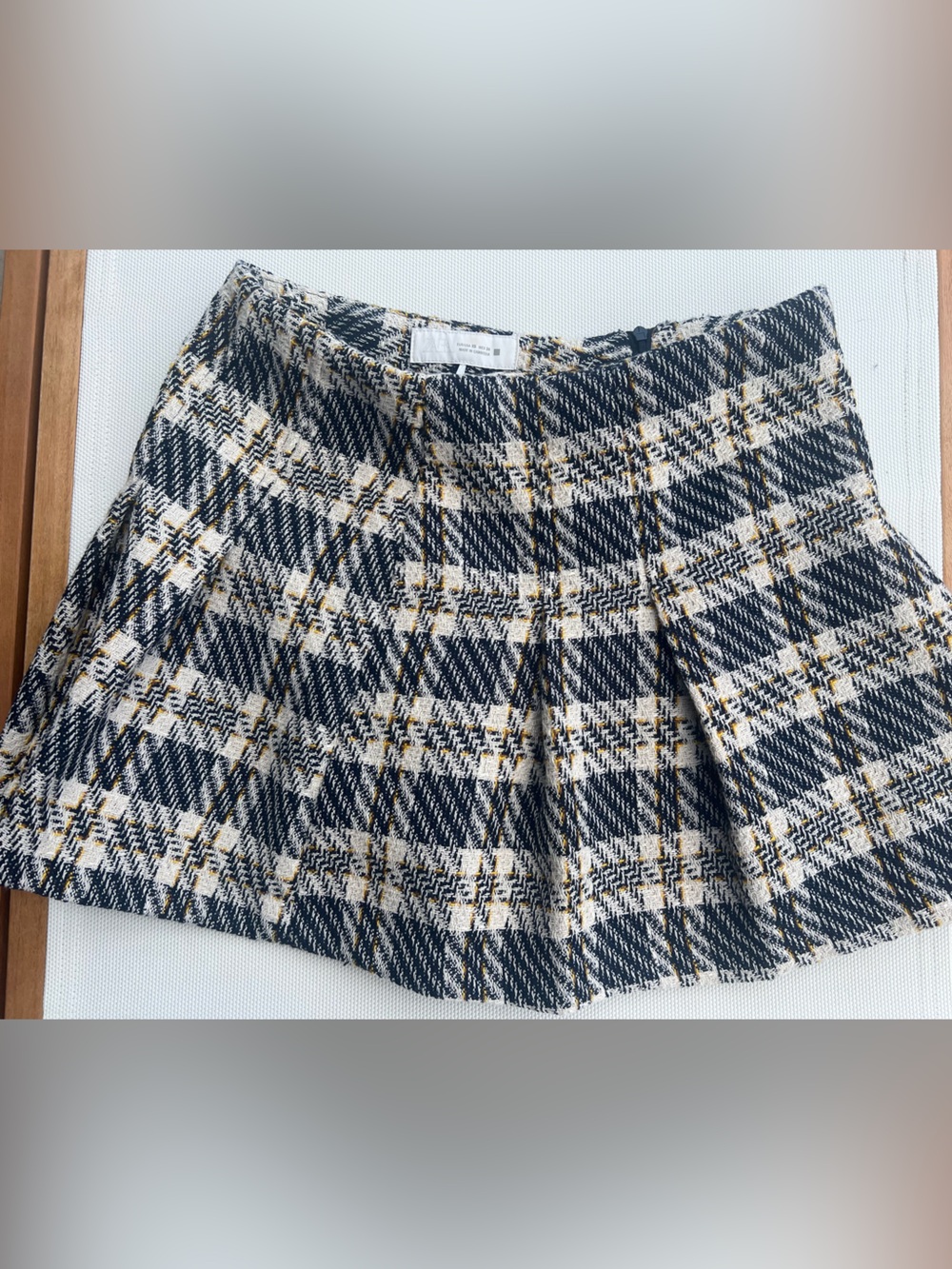 Zara Plaid A-Line Skirt in Black, White & Yellow